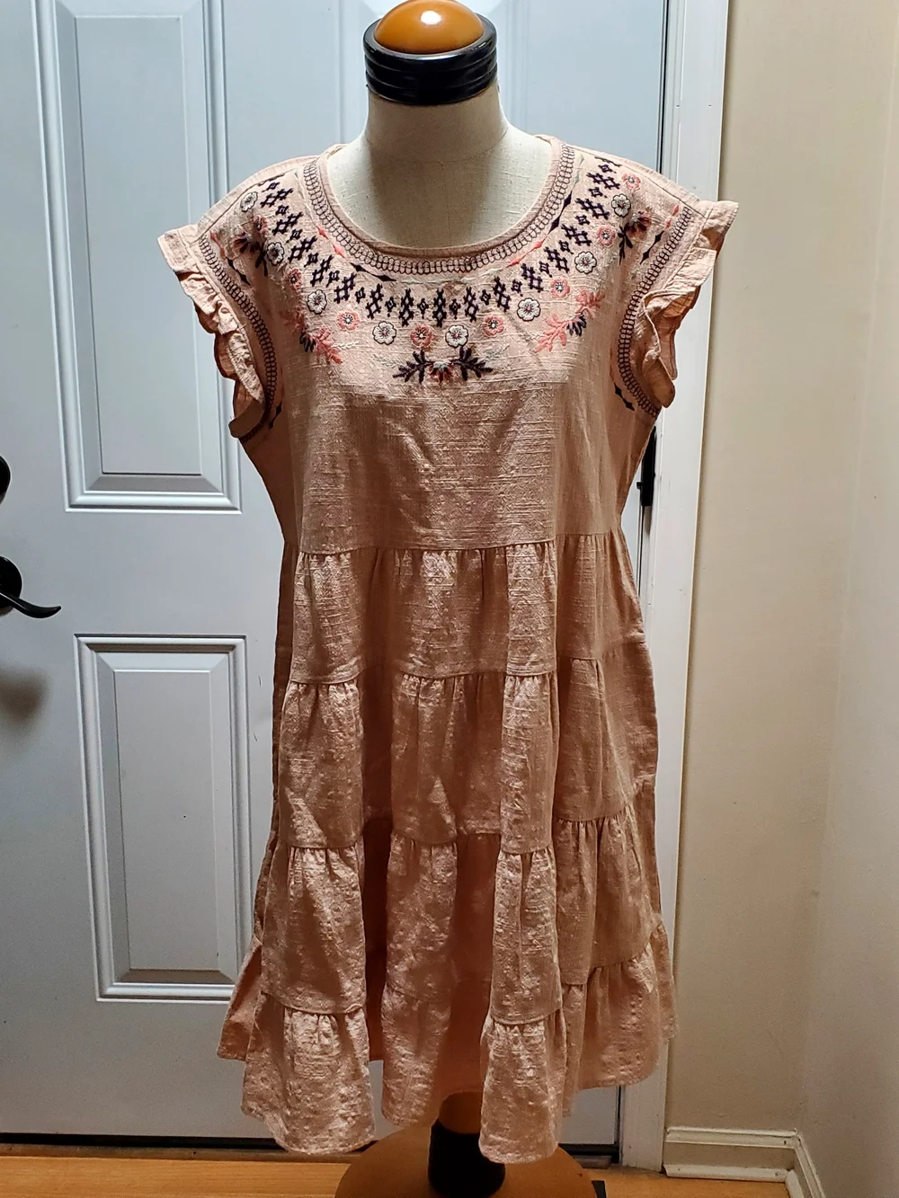 Knox Rose 100% Cotton Blush Embroidered Tiered Mini Dress - Picture 2 of 5